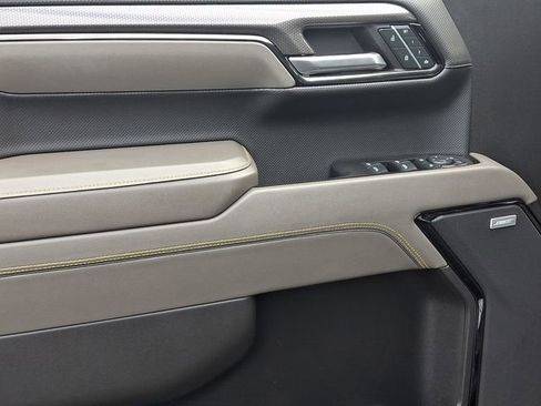 Used 2024 Chevrolet Silverado 1500 ZR2 image 15