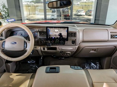 Used 2004 Ford Excursion Eddie Bauer image 12