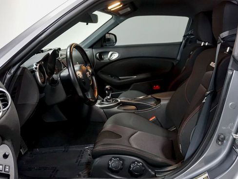 Used 2012 Nissan 370Z NISMO image 8
