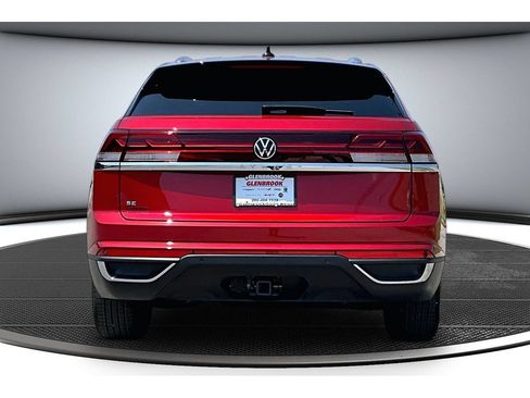 Used 2024 Volkswagen Atlas Cross Sport SE FWD image 6