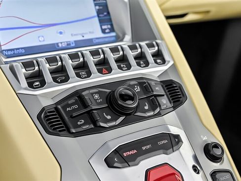 Used 2014 Lamborghini Aventador LP 700-4 AWD/4WD image 31