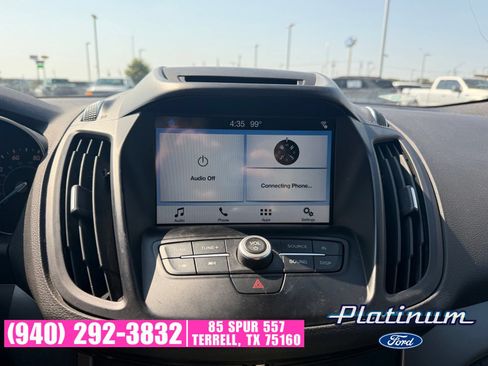 Used 2017 Ford Escape SE w/ SE Leather Comfort Package FWD image 18