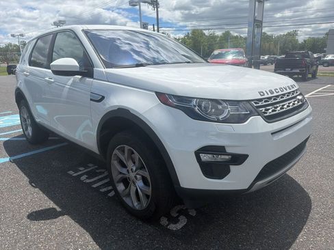 Used 2017 Land Rover Discovery Sport HSE AWD/4WD image 4
