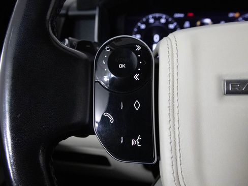Used 2019 Land Rover Range Rover HSE image 30