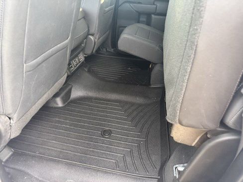 Used 2019 Chevrolet Silverado 1500 LT w/ All-Star Edition image 28