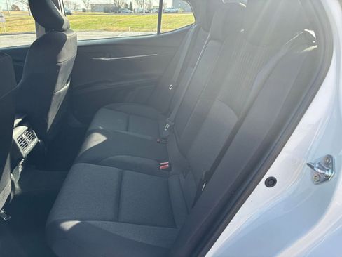 Used 2025 Toyota Camry LE image 24