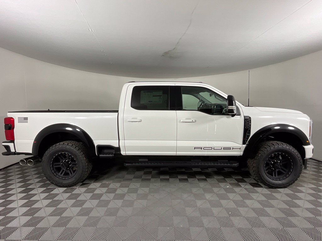 New 2026 Ford F250 Lariat w/ Black Appearance Package AWD/4WD image 2