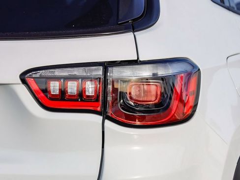 New 2026 Jeep Compass Latitude image 10