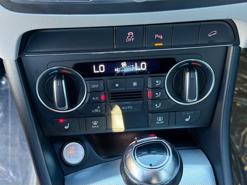 Used 2018 Audi Q3 2.0T Premium image 33