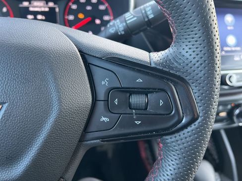 Used 2023 Chevrolet TrailBlazer RS w/ Convenience Package image 17