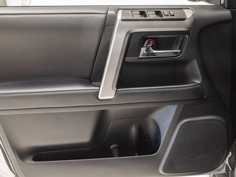 Used 2024 Toyota 4Runner SR5 AWD/4WD image 8