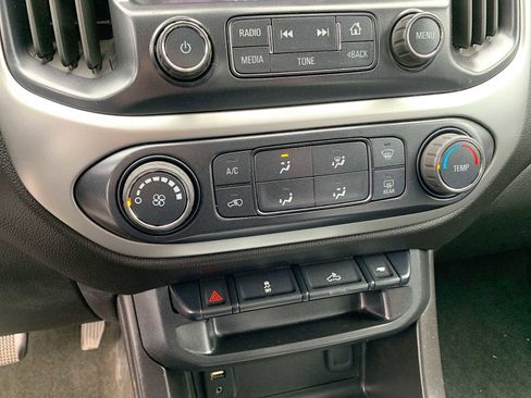 Certified 2016 Chevrolet Colorado LT w/ LT Convenience Package AWD/4WD image 16