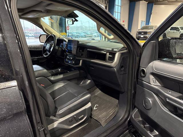 Certified 2022 Ford Expedition XLT RWD image 15