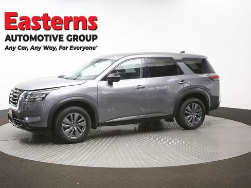 Used 2023 Nissan Pathfinder S AWD/4WD image 82