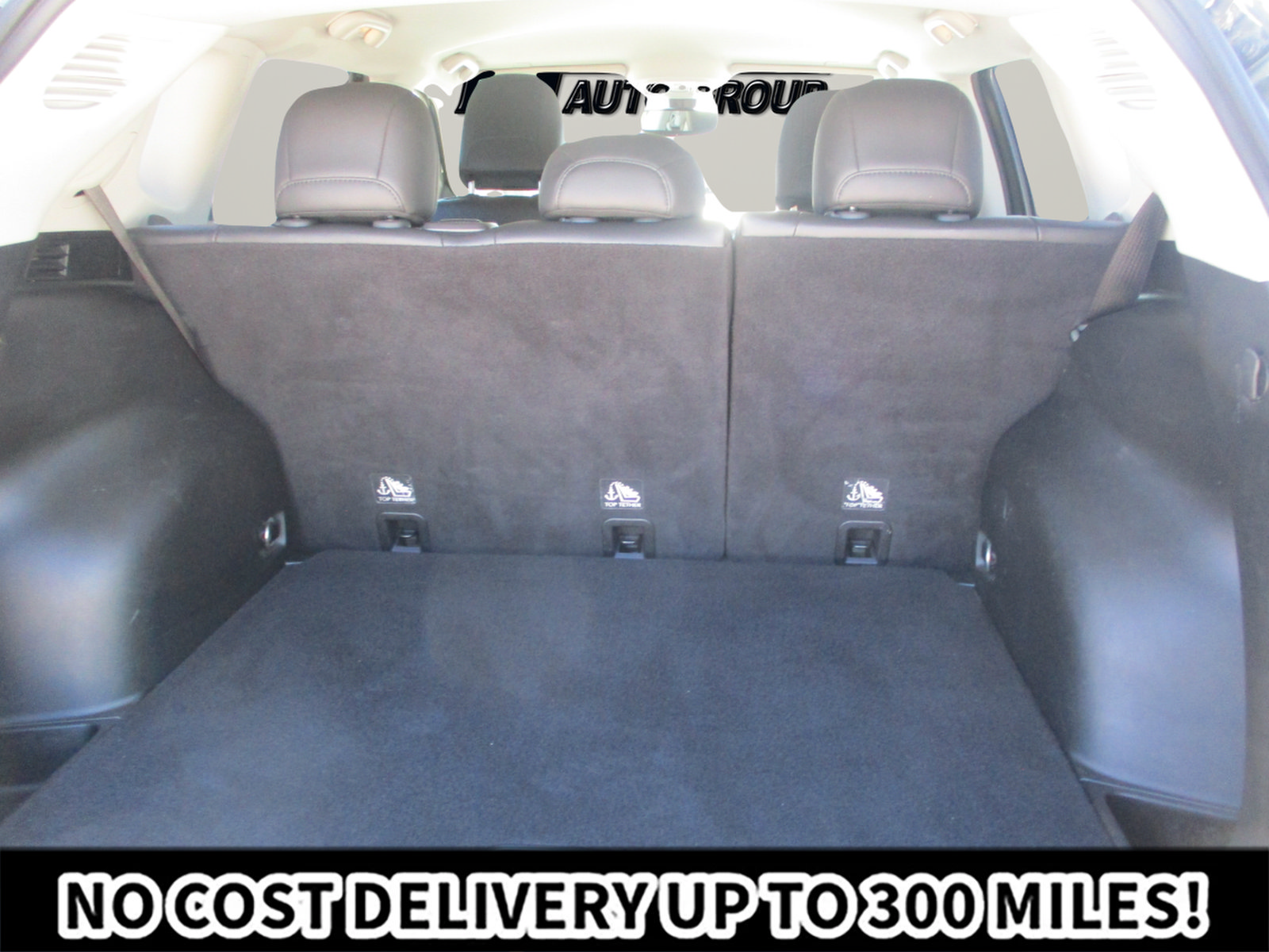 Used 2017 Jeep Compass Latitude w/ Popular Equipment Group FWD image 11