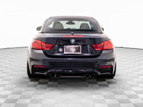 Used 2018 BMW M4 Convertible w/ Competition Package image 4
