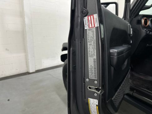 Used 2021 Jeep Wrangler Sport AWD/4WD image 54