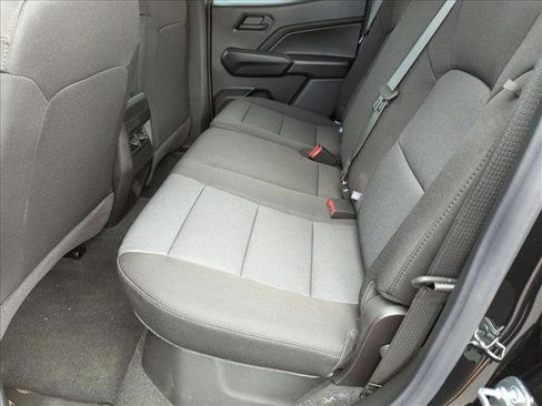 New 2026 Chevrolet Colorado W/T image 15