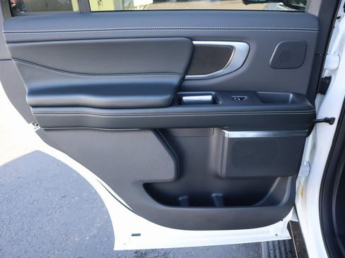 New 2025 Ford Expedition Platinum w/ Stealth Performance Package image 17