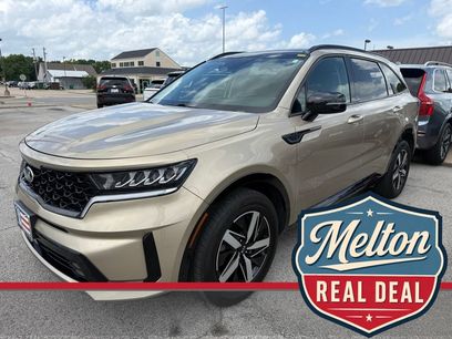 Used 2021 Kia Sorento EX w/ Panoramic Sunroof Package