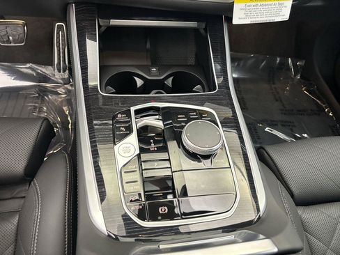 New 2026 BMW X5 xDrive40i w/ M Sport Package AWD/4WD image 23