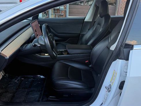Used 2018 Tesla Model 3 Long Range image 25