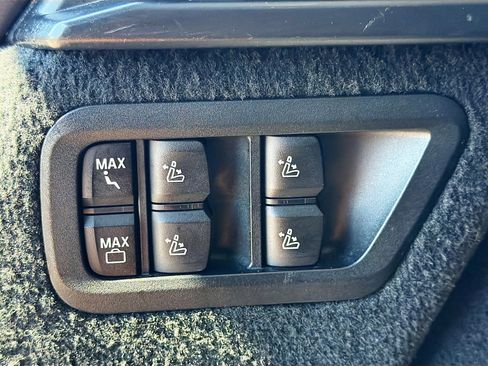 Used 2023 BMW X7 xDrive40i image 13