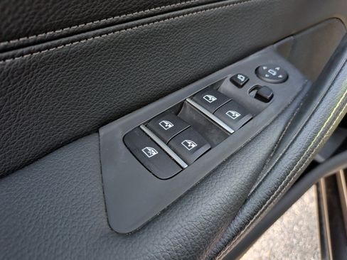 Used 2020 BMW 540i w/ Convenience Package RWD image 28