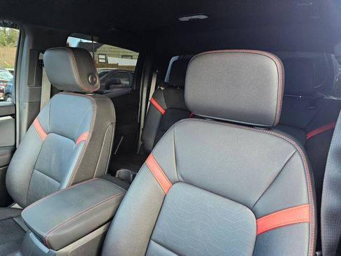 Used 2023 Chevrolet Colorado Z71 w/ Z71 Convenience Package 2 image 23