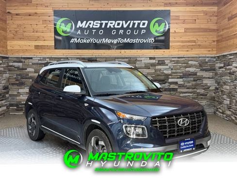 Certified 2026 Hyundai Venue SEL FWD image 1