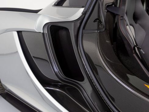 Used 2014 McLaren P1 image 51