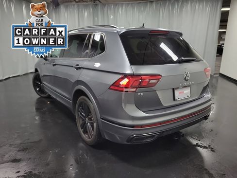 Used 2022 Volkswagen Tiguan SE R-Line FWD image 6