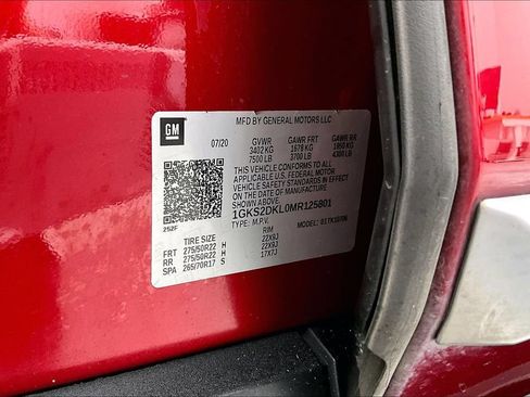 Used 2021 GMC Yukon Denali w/ Denali Premium Package AWD/4WD image 42