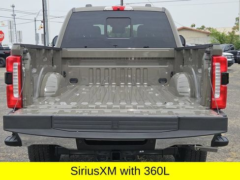 New 2026 Ford F250 Lariat w/ Chrome Package AWD/4WD image 11