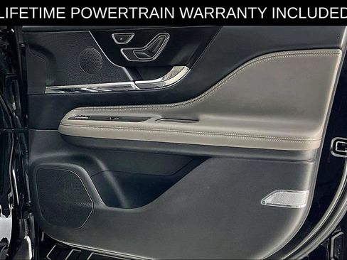 Used 2024 Lincoln Corsair Grand Touring image 24