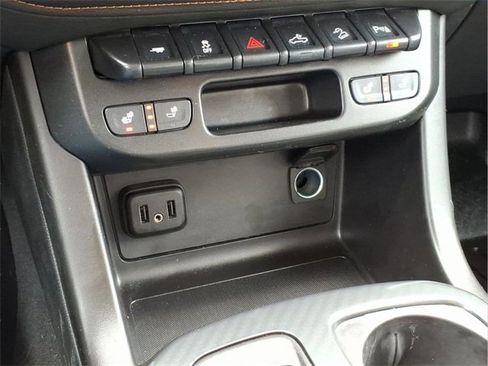 Used 2022 GMC Canyon AT4 w/ Trailering Package image 26