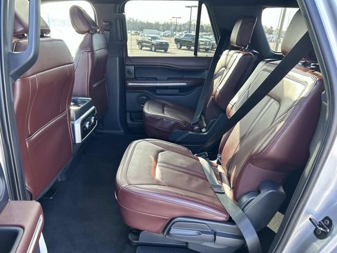 Used 2024 Ford Expedition Max Limited image 21