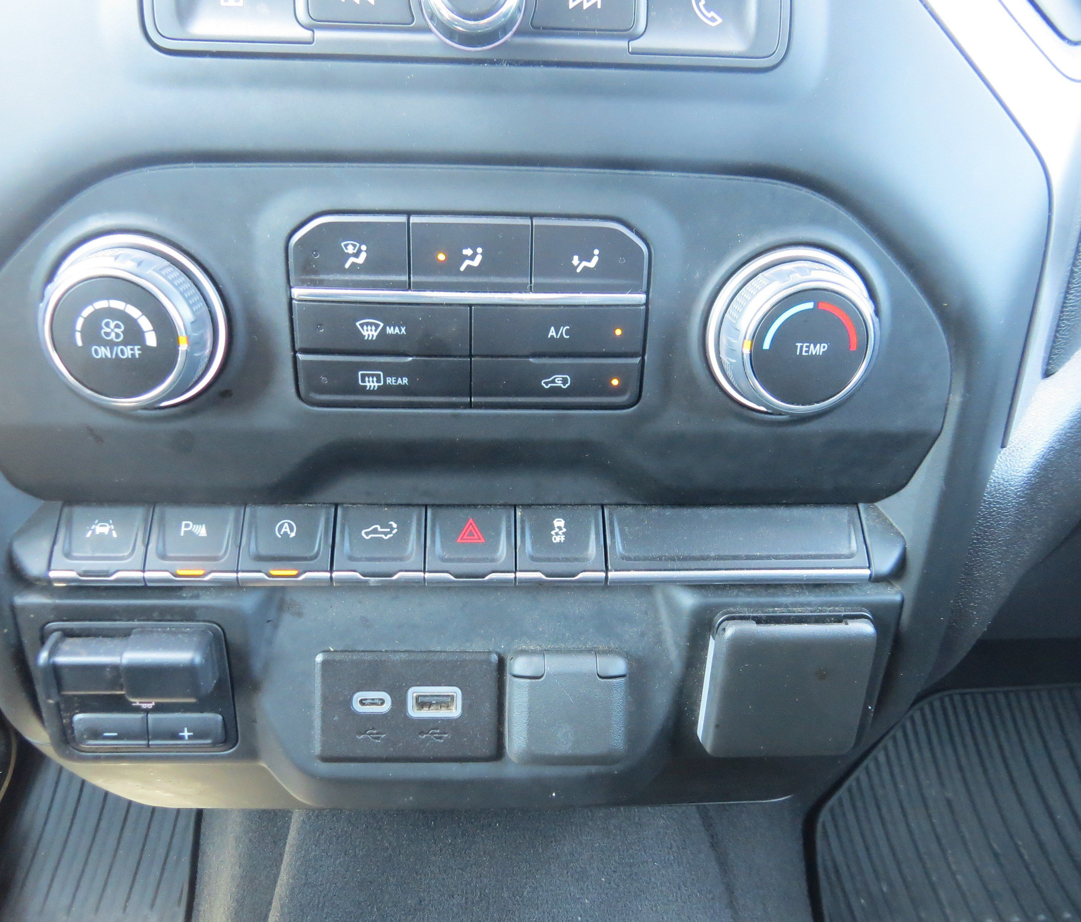 Certified 2023 Chevrolet Silverado 1500 W/T w/ WT Value Package AWD/4WD image 22