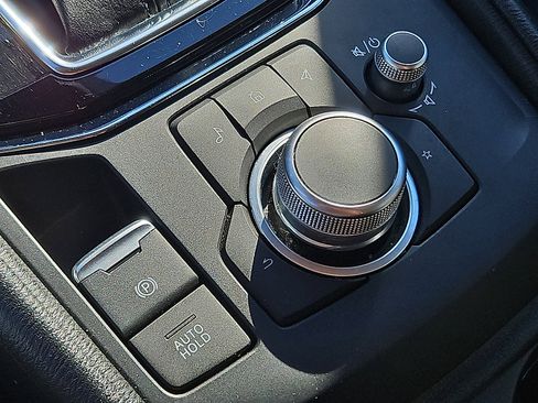 Used 2021 MAZDA CX-5 Touring image 24