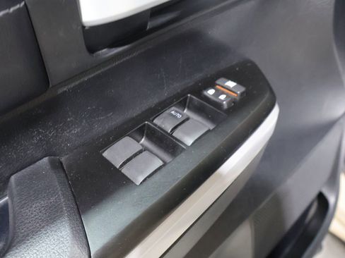 Used 2019 Toyota Tundra Limited AWD/4WD image 14