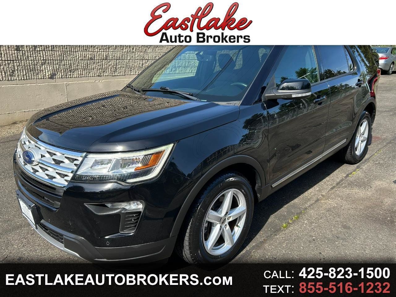 Used 2018 Ford Explorer XLT w/ Equipment Group 202A FWD image 1