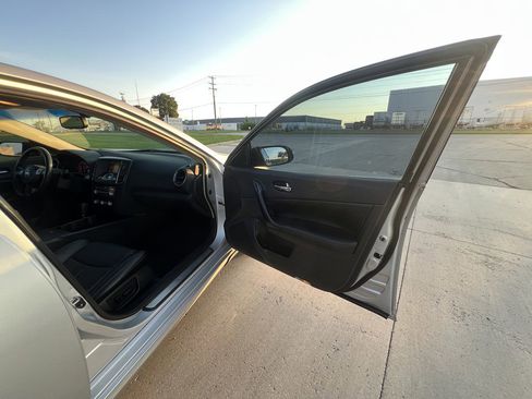 Used 2014 Nissan Maxima 3.5 SV image 10