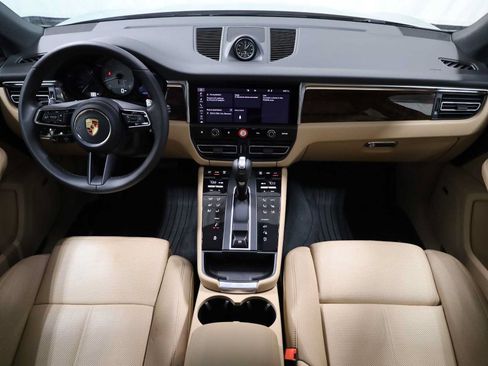 Used 2026 Porsche Macan S AWD/4WD image 26