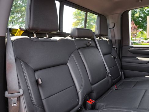Used 2024 Chevrolet Silverado 2500 LTZ w/ LTZ Plus Package AWD/4WD image 33