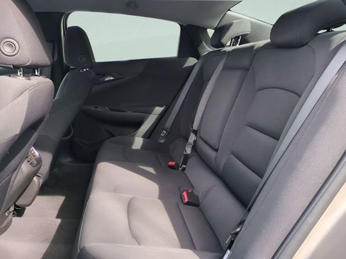 Used 2025 Chevrolet Malibu LT image 13
