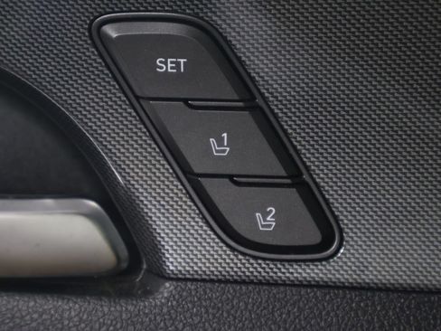 Used 2021 Hyundai Santa Fe Limited AWD/4WD image 40