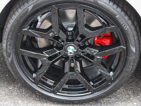 New 2026 BMW 330i Sedan w/ M Sport Package RWD image 11