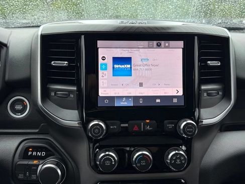 New 2026 RAM 1500 Express AWD/4WD image 19