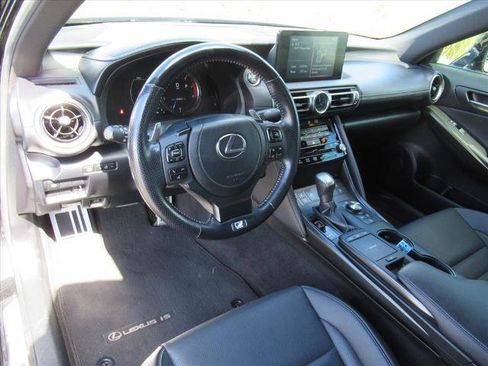 Used 2022 Lexus IS 350 F Sport image 17