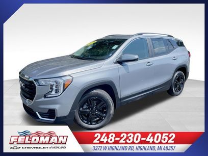 Used 2024 GMC Terrain SLE w/ Driver Convenience Package